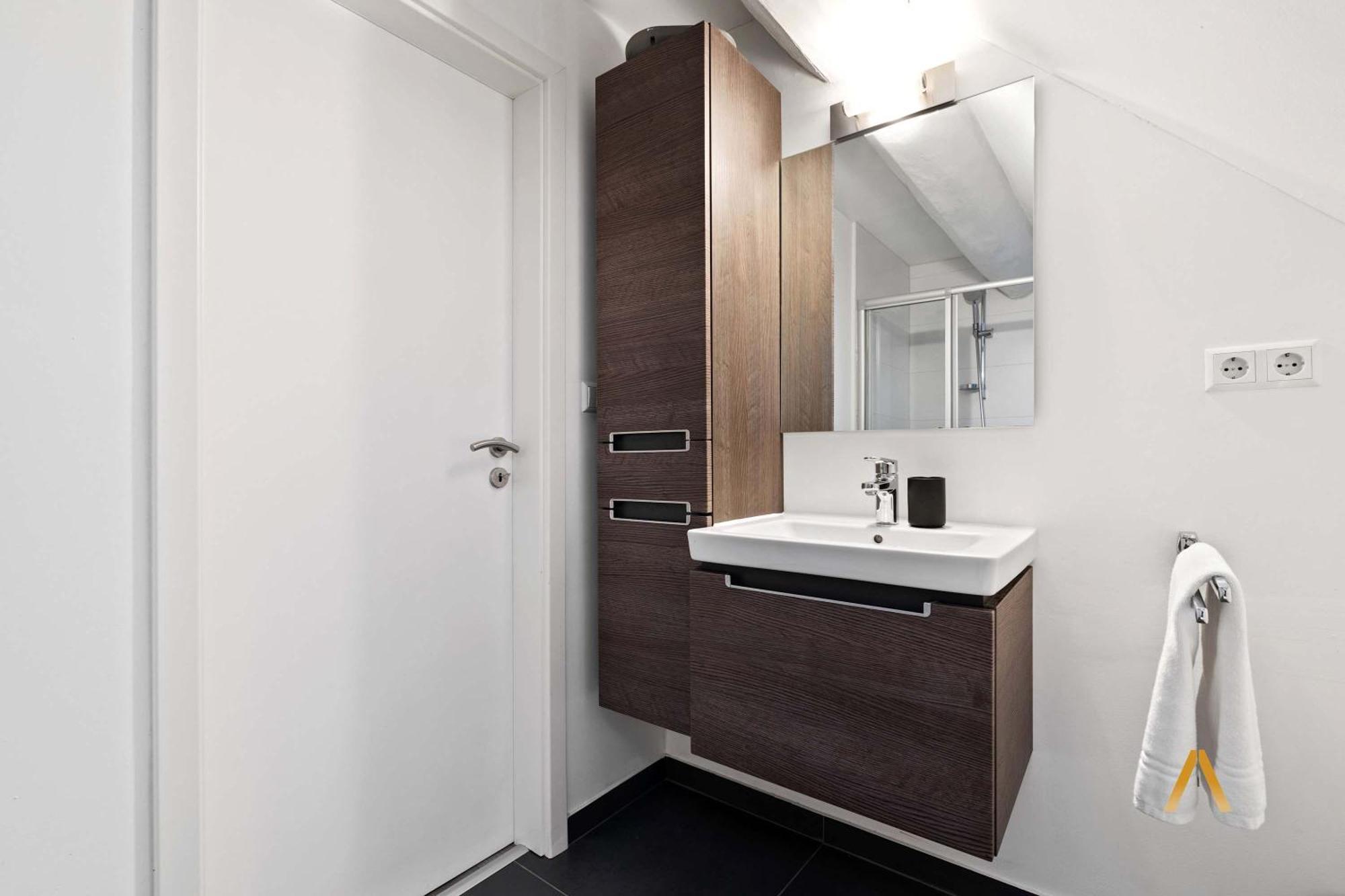 Apartment Charming 1br Loft In Ville-haute, Luxembourg